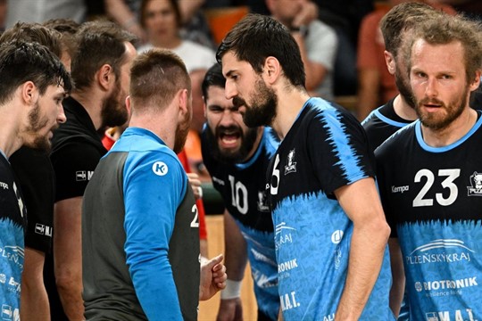 Házenkáři Plzně budou po porážce v Karviné odvracet mečbol