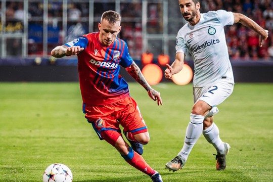 Viktoria odletěla do Itálie! Na výkon Plzně musí spoléhat hvězdná Barcelona