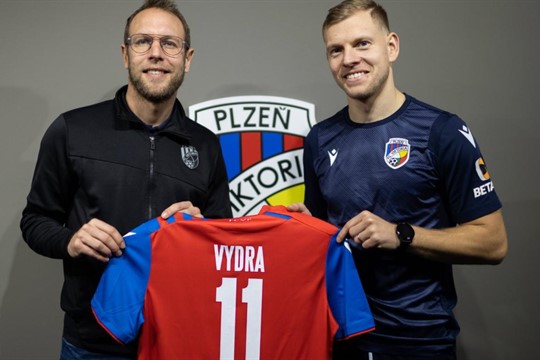 Plzeň odtajnila první posily. Přichází útočník z Premier League i klíčový hráč Klokanů