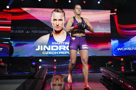 Plzeňská MMA zápasnice míří do Atlanty! Aby postoupila, musí svou soupeřku porazit v prvním kole