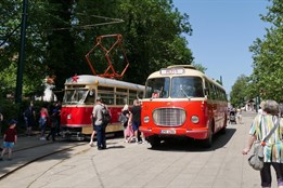 Oslavy 50 let provozu tramvajové trati do Skvrňan byly atraktivní...