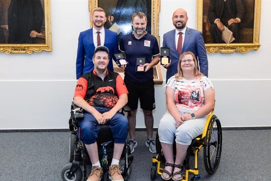 Plzeň bude hostit největší českou parasportovní akci roku. Půjde o paralympiádu v Paříži!