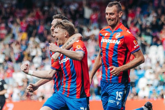 Šulc děkoval za penaltu Chorému. Ptal se mi, jestli si jí chci kopnout, hlásil nejlepší střelec ligy