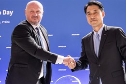 Důležitý podpis pro fotbalovou Plzeň. Doosan Škoda Power bude...