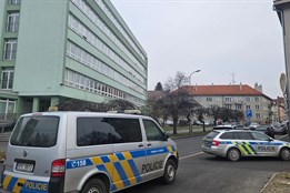 Budovu úřadu v Klatovech prohledával pyrotechnik. Anonym tam...
