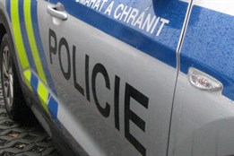 Na Klatovsku řádili lupiči. Jednoho policisté zadrželi, druhý jim...