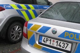 Policisté varují obyvatele kraje. Internetoví podvodníci přesto na...