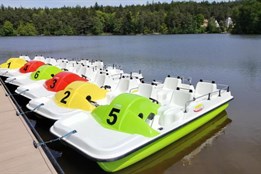 Koupaliště Babylon láká na novou sezónu: Dvě mola, šlapadla i...