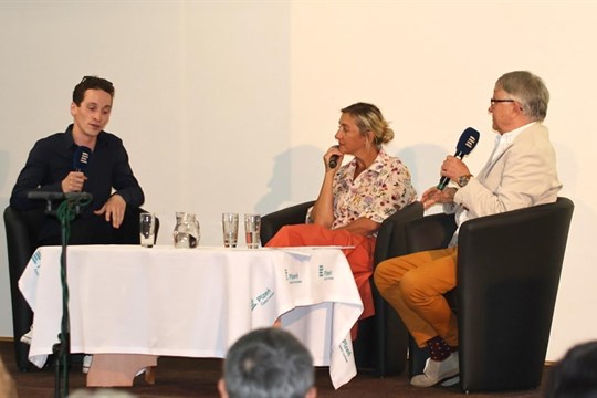 Nedostali jste se ještě na pořad Otázky Tondy Procházky? Poslechněte si záznam v rozhlase