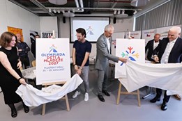 Kraj představil nové logo zimní olympiády dětí a mládeže 600 dní...
