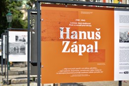 Výstava připomíná dílo a život významného architekta Zápala,...