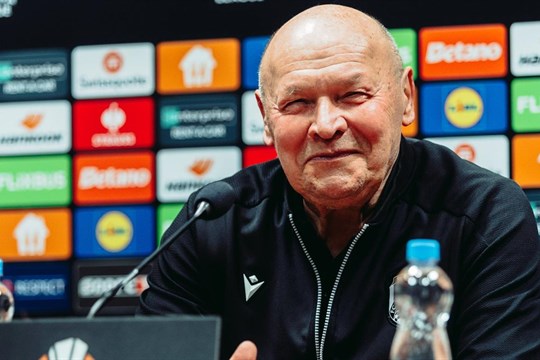 Dvojzápas podzimu? Ano, je to speciální chvíle hrát o Ligu mistrů, připouštěl kouč Plzně Koubek