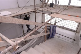 Učebny i sportoviště. Plzeň během prázdnin opravuje své základní školy