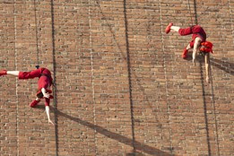 Summer Circus promění náplavku v cirkus pod širým nebem!