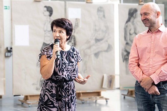 Mezinárodní letní škola umění ArtCamp hostila na čtyři sta účastníků. Podporuje ji město Plzeň