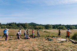 Mladí dobrovolníci nejen z Čech se opět zapojí do revitalizace...