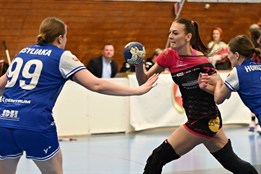 Teď už máme vyšší cíle, chceme do play off, velí trenér házenkářek...