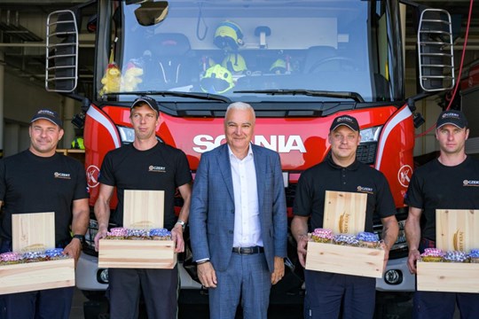 Hejtman poděkoval hasičům za nasazení v Řecku