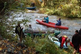 Na Úhlavě se dnes jede Český pohár vodáků 2025