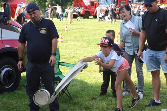 Den s hasiči přilákal na Doubravku stovky dětí