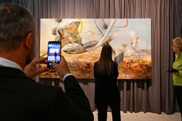 Slyšíš mě? Ptají se umělci Adéla Babanová a Daniel Pitín v Galerii...