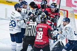 Skvělý Růžička vychytal Spartu, Plzeň i díky němu vyloupila O2 Arénu