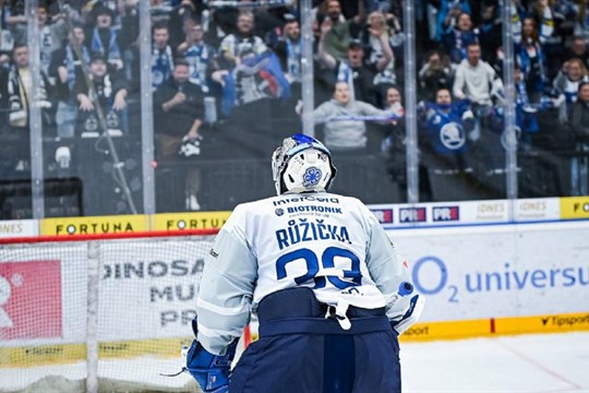 Plzeň odvezla výhru z ledu Sparty po 9 zápasech, Růžička myslel na čisté konto až v posledních vteřinách