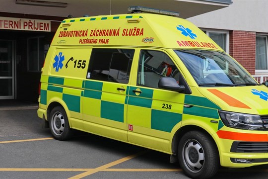 Pracovníkovi kamenolomu vybuchla v rukou výbušnina, vážně se zranil