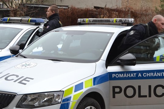 U ubytovny v Malesicích ležel mrtvý muž. Podle policistů byl zavražděn!