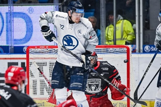 Hokejisté Plzně tříbrankové manko proti Hradci smazat nedokázali, rozhodly nepovedené tři minuty