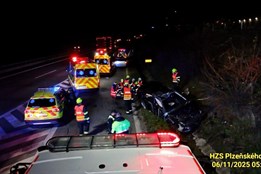 Aktualizováno: Tragická nehoda na nájezdu na dálnici. Dva mrtví,...