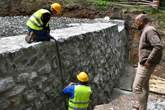 Vodní nádrž v Zábělé má novou hráz
