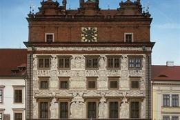 Bouřlivá diskuze na zastupitelstvu. Mohly za to bývalé kasárny