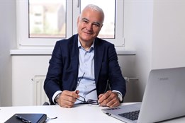 Domy pro seniory, online pohotovosti… Co dále prozradil v rozhovoru...