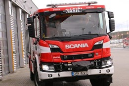 Kvůli žhářským útokům odstraní Magistrát v jedné z ulic na...