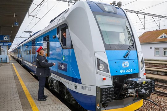 Elektrické vlaky RegioPanter mají za sebou ve Zlínském kraji první rok provozu