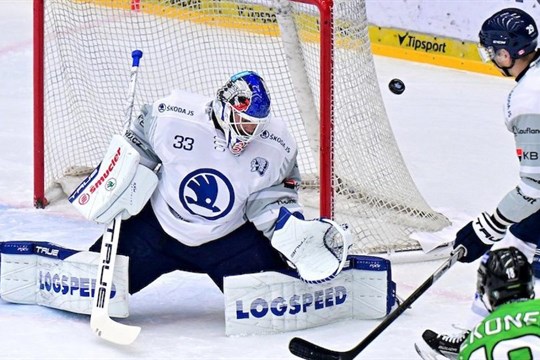 Bod jsme si zasloužili, mrzelo gólmana Plzně Růžičku po těsné prohře v Mladé Boleslavi