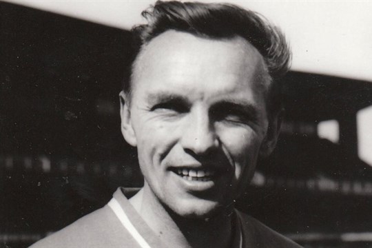 Smutek v Plzni. Zemřel nejstarší žijící fotbalista Viktorie, jako trenér vedl i Davida Limberského