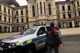 Aktualizováno: Anonym vyhrožoval uložením bomby na Okresním soudu v...