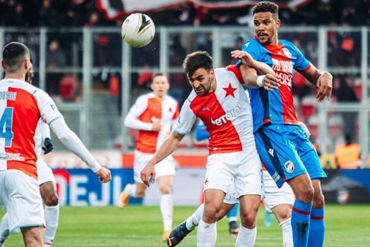 Ligový šlágr bez vítěze. Viktorii zařídila bod přesná hlavička Chorého