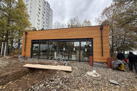 Přestavba kavárny ve Skvrňanech míří do finále, už je vybraný nájemce