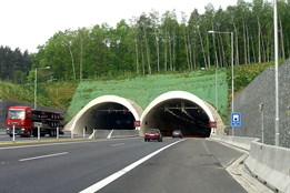 Údržba tunelu Valík na D5 krátce omezí dopravu